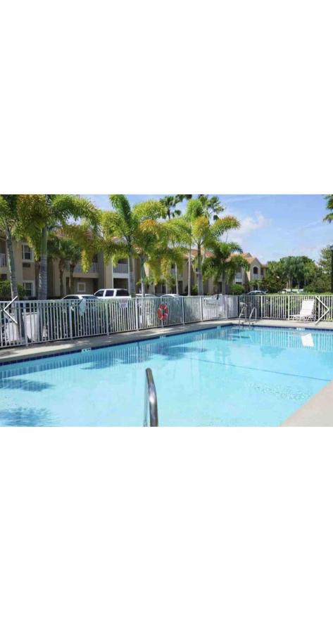Sweet Spot Studio In Pga Village 2 Beds B Carlton Luaran gambar